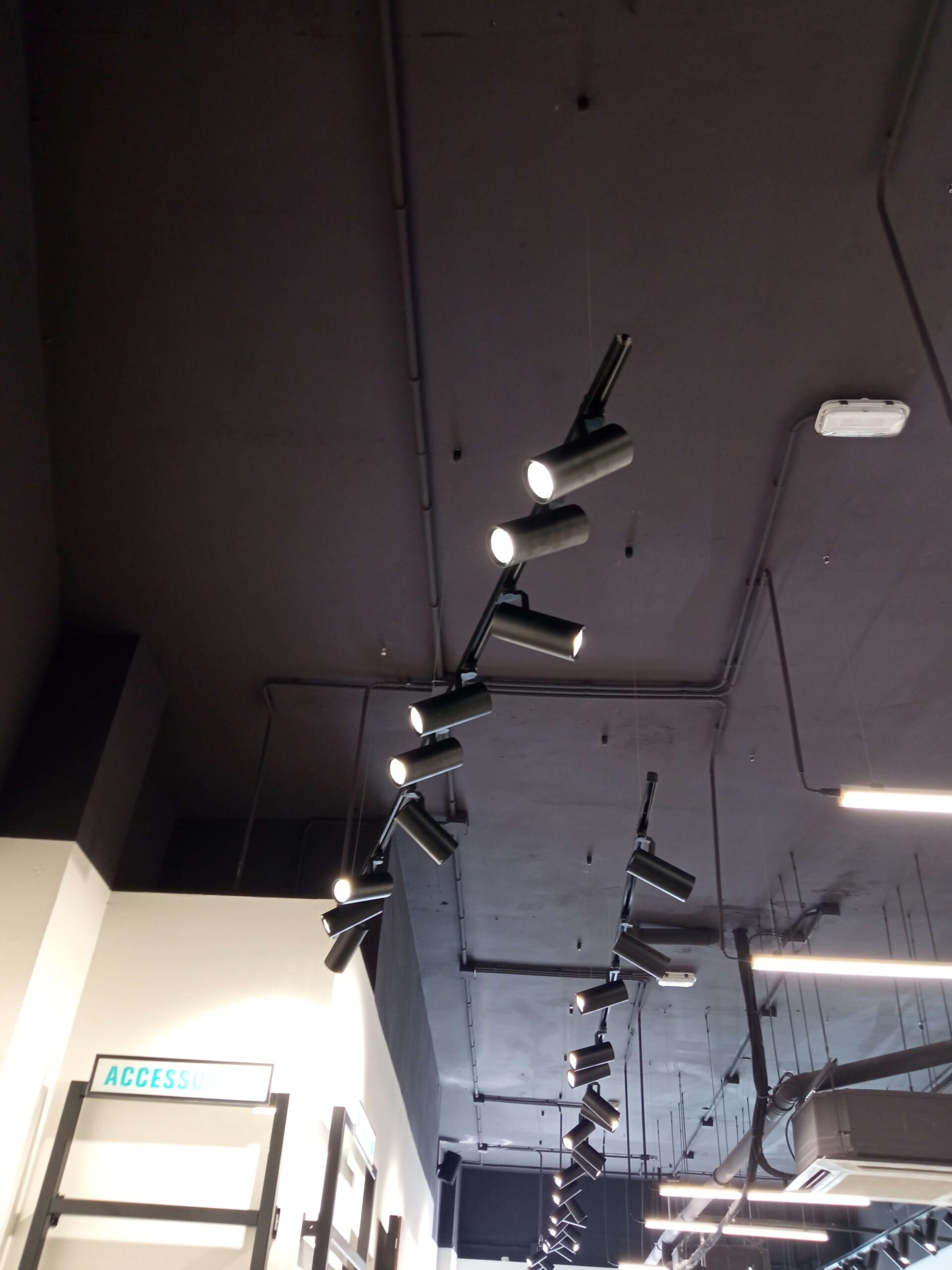 montajes eléctricos profesionales en Tenerife