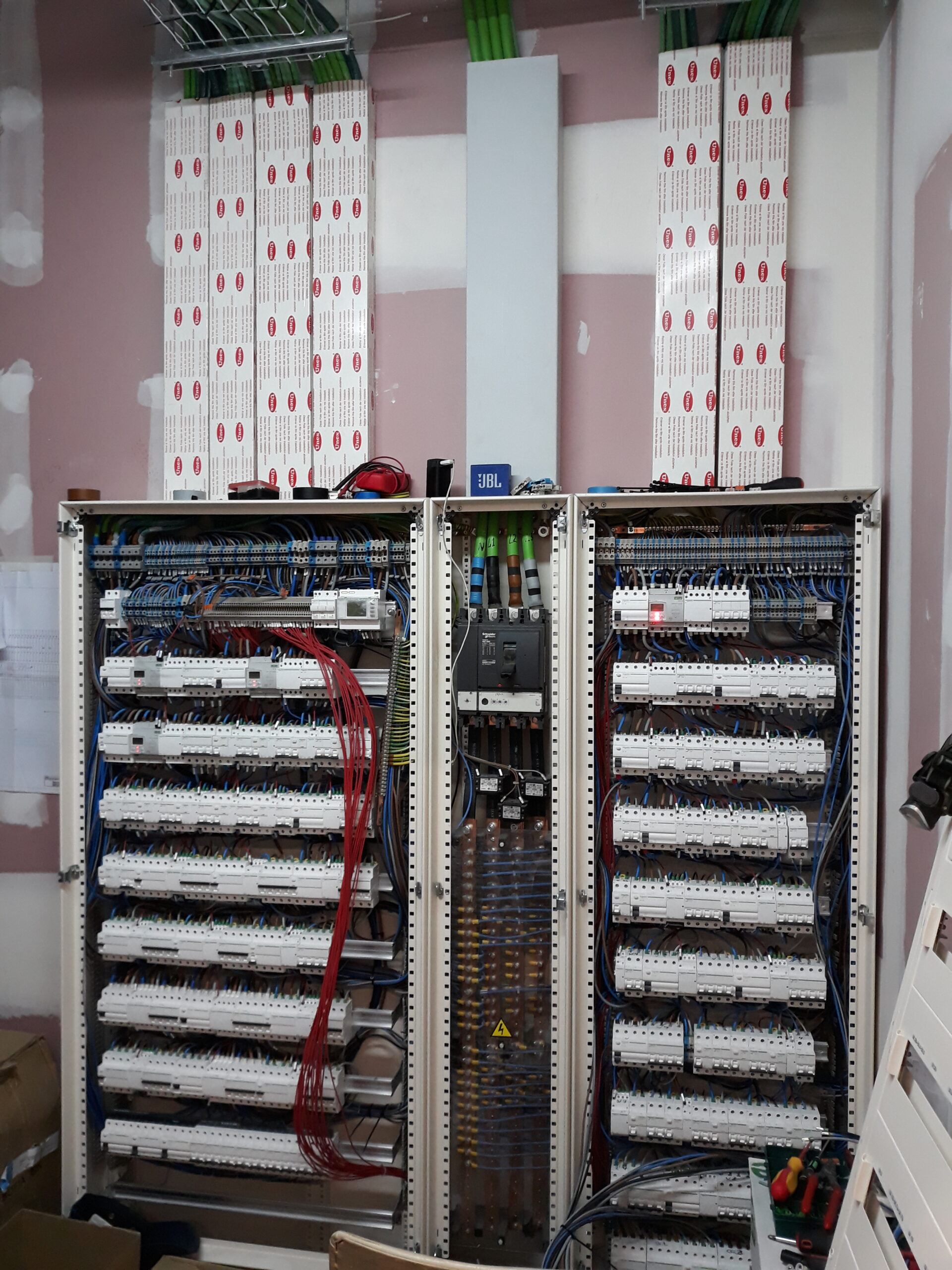 instaladores eléctricos profesionales en Tenerife